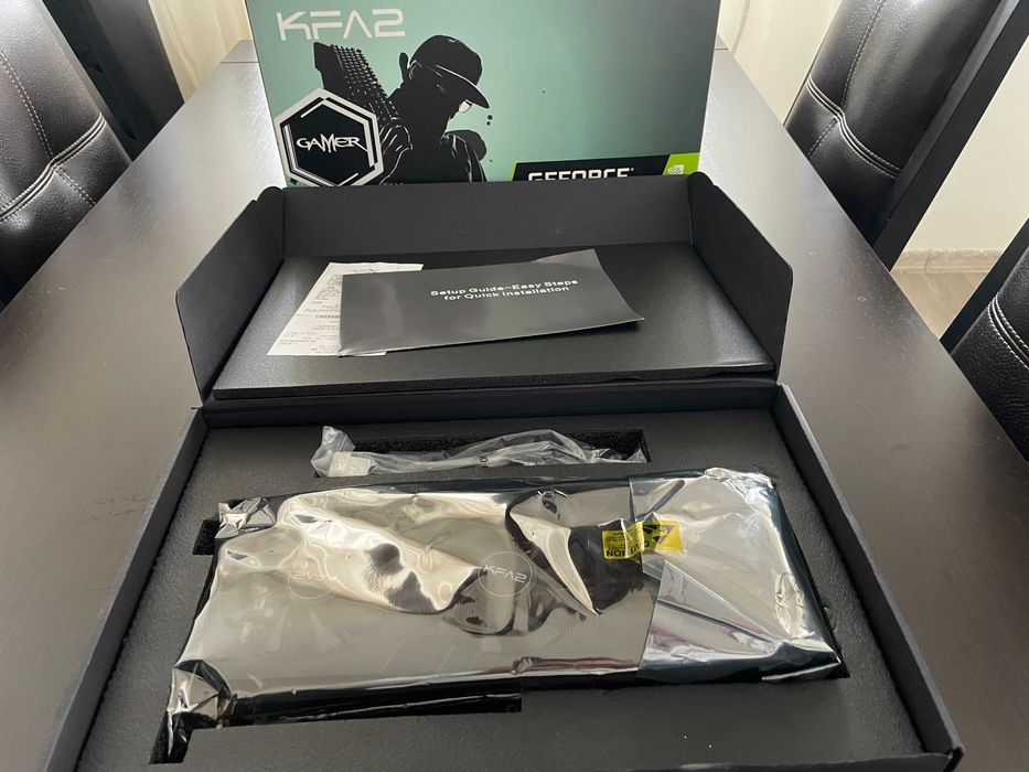 NVIDIA GeForce RTX 2070 Super KFA2 EX Gamer Black, Full Box + bon eMAG