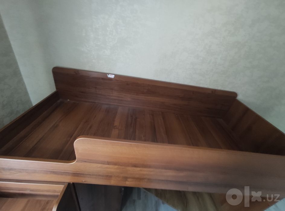 Продам детскую кроватку