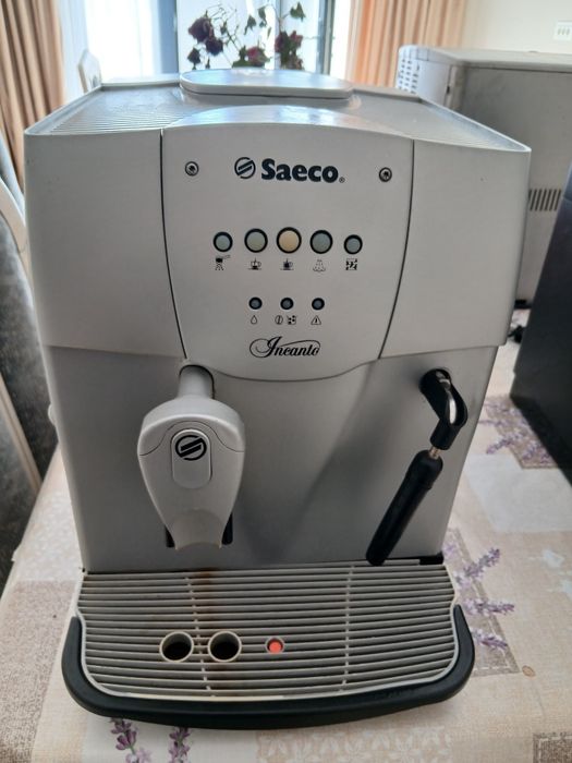 Vand aparate de cafea .