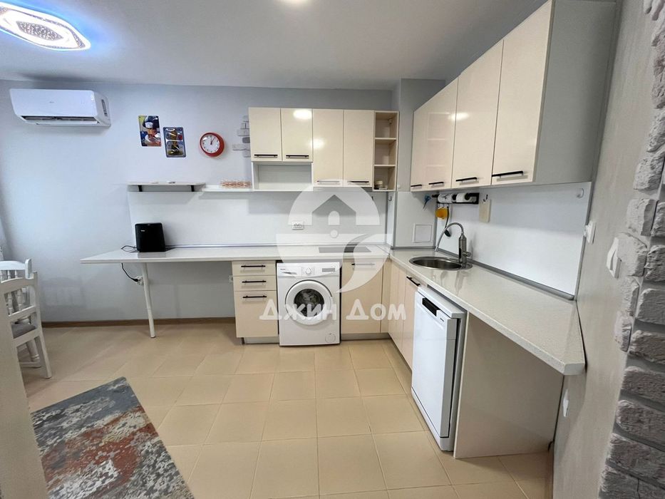 Продава се Двустаен апартамент в к.к. Слънчев бряг - 58 кв.м за 774 €/кв.м - Снимка #2