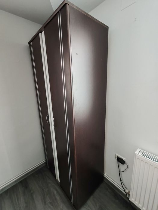 Vand Mobila  set comlpet ( birou cadou)