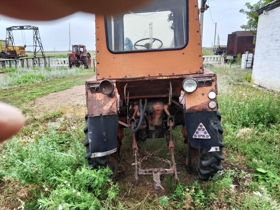 Продам трактор Т 25.
