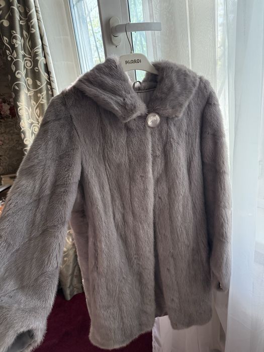 Норковая шуба  продам б/у