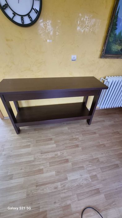 Vand masa de hol