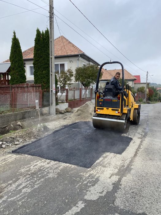 Constructii Drum , Trotuar , Parcari cu Asflat si Pavaje