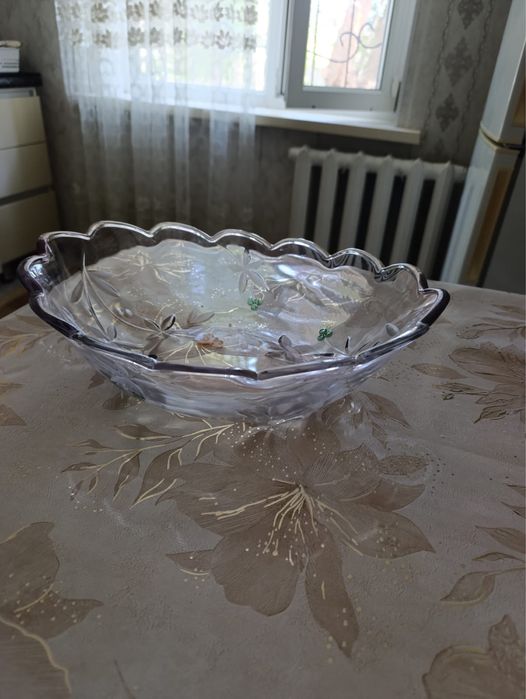продам вазы новые