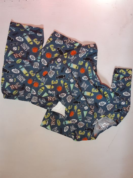 Деткая одежда для девочек и мальчиков