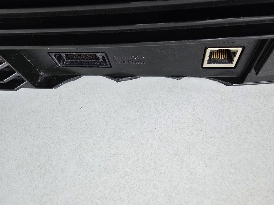 Consola Xbox clasic modata cu jocuri