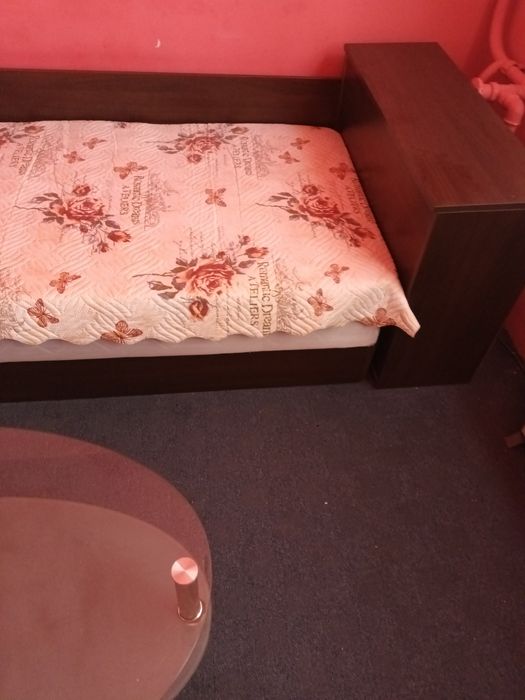 Легло съз механизъм и ракла