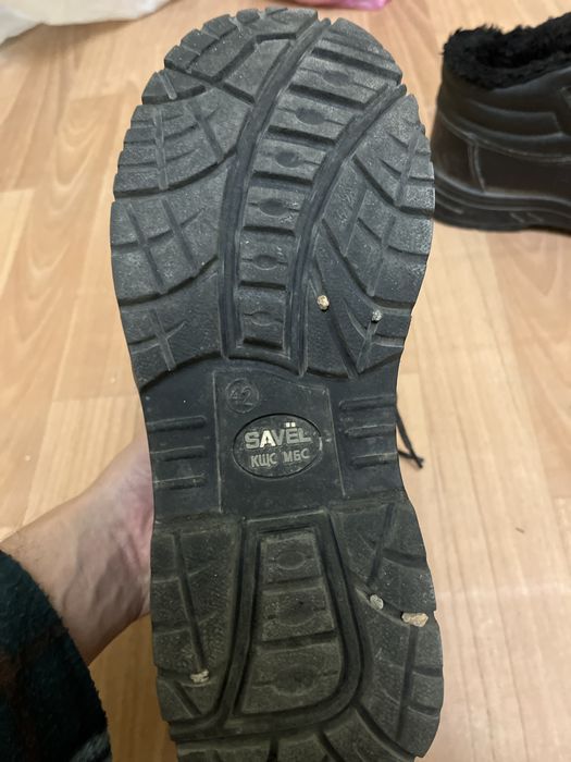 Продам обувь для работы