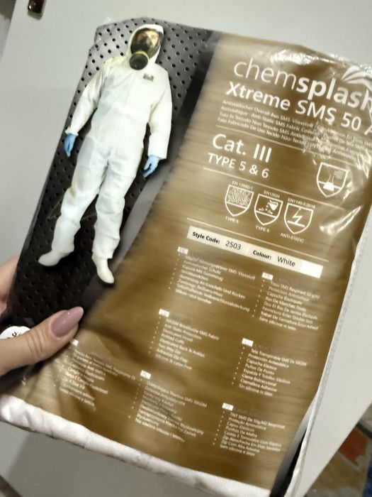 Защитный костюм Tyvek