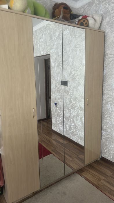 Спальный гарнитур