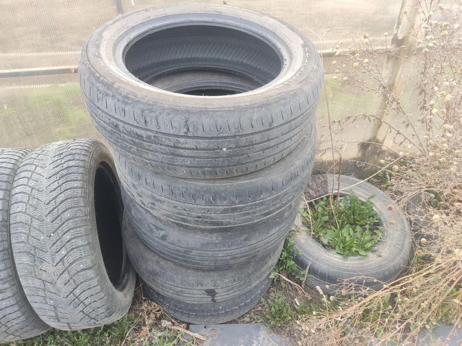 Продам шины цена за все 4