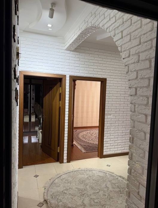 Продается срочно, 4/2/5 на мв.Феруза