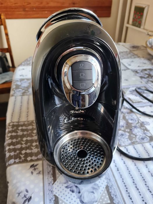 кафемашина с капсули Tchibo