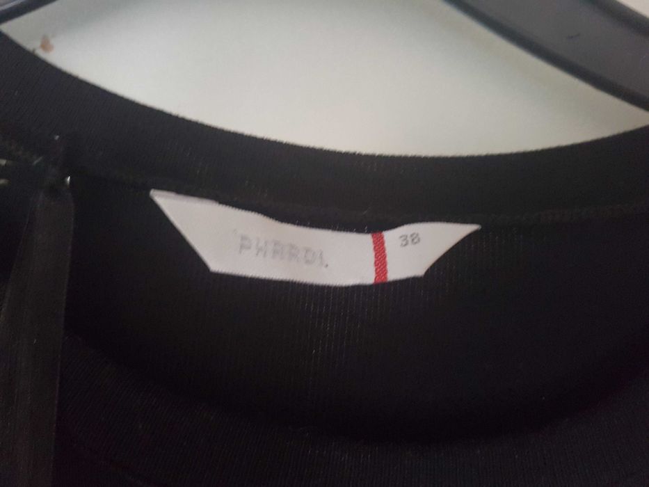 Уникален, бутиков топ PHARDI- комбинация плат и кожа