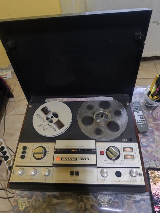 Vand magnetofon majak. 203