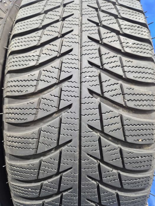 215/65/17 99H Bridgestone
