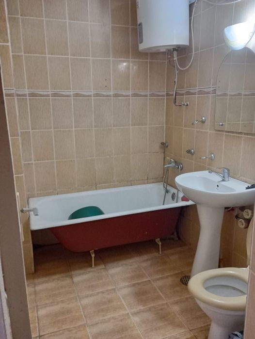 Vand apartament 3 camere