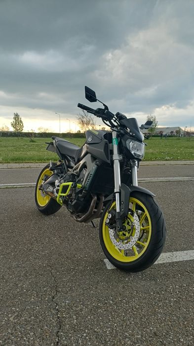 Yamaha MT09 Quick-Shifter - toba full Arrow