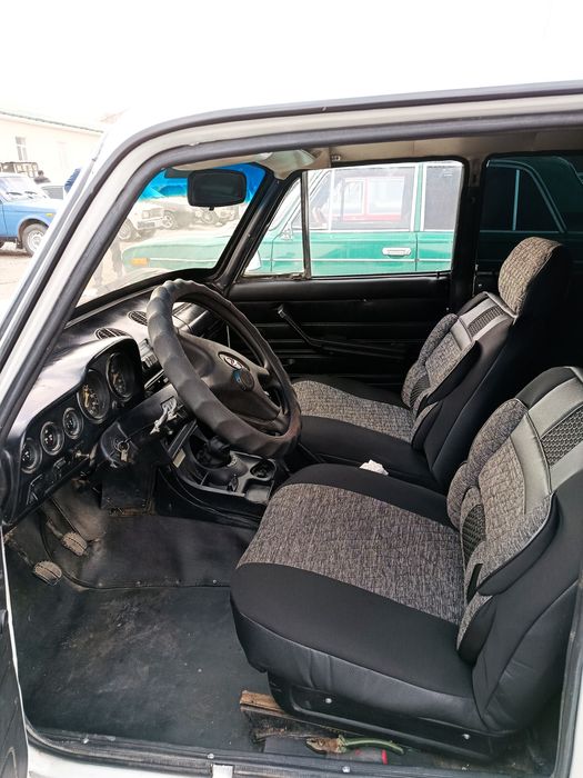 Jiguli vaz 2106 sotilasi