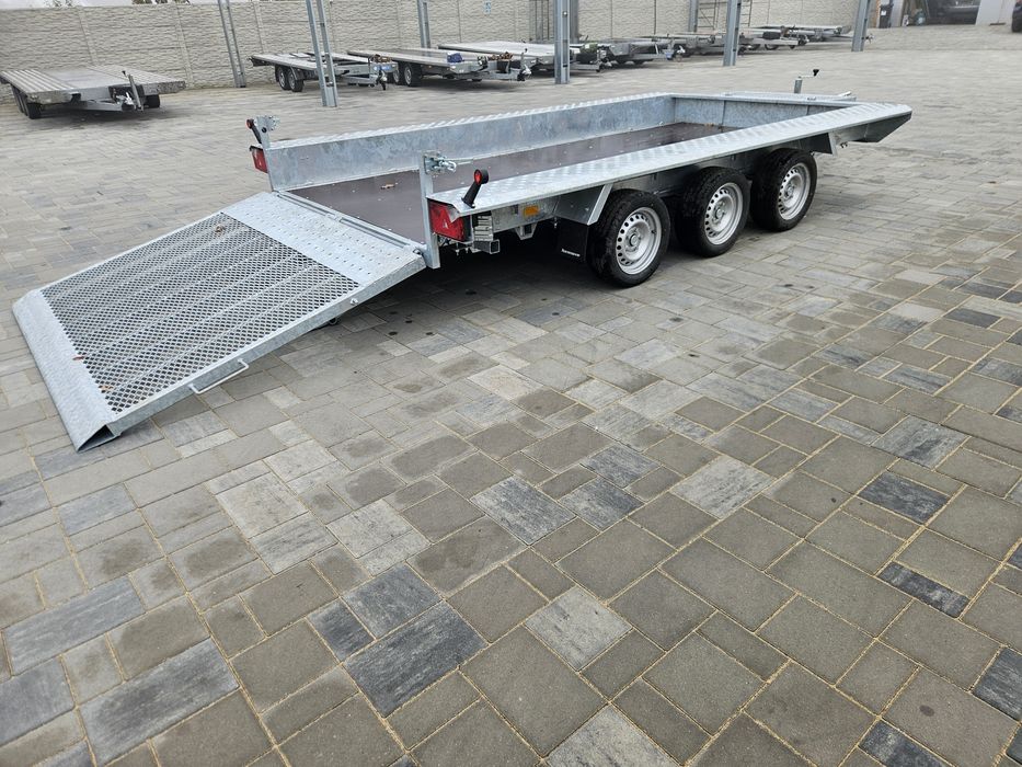 De inchiriat remorca trailer excavator,stivuitor,bob cat,utilaje