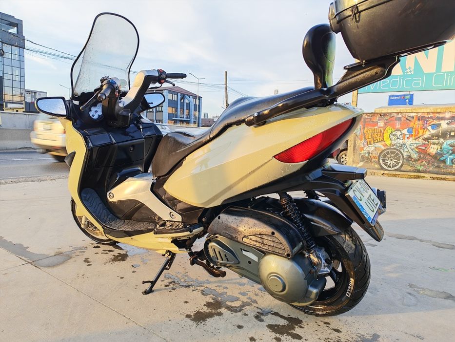 Malaguti Madison 400