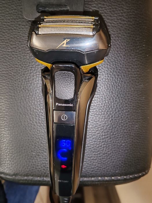 Aparat bărbierit Panasonic ESLV
