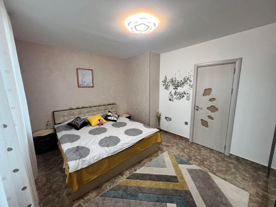 Продава се Двустаен апартамент в Казанлък - 80 кв.м за 1530 €/кв.м - Снимка #5