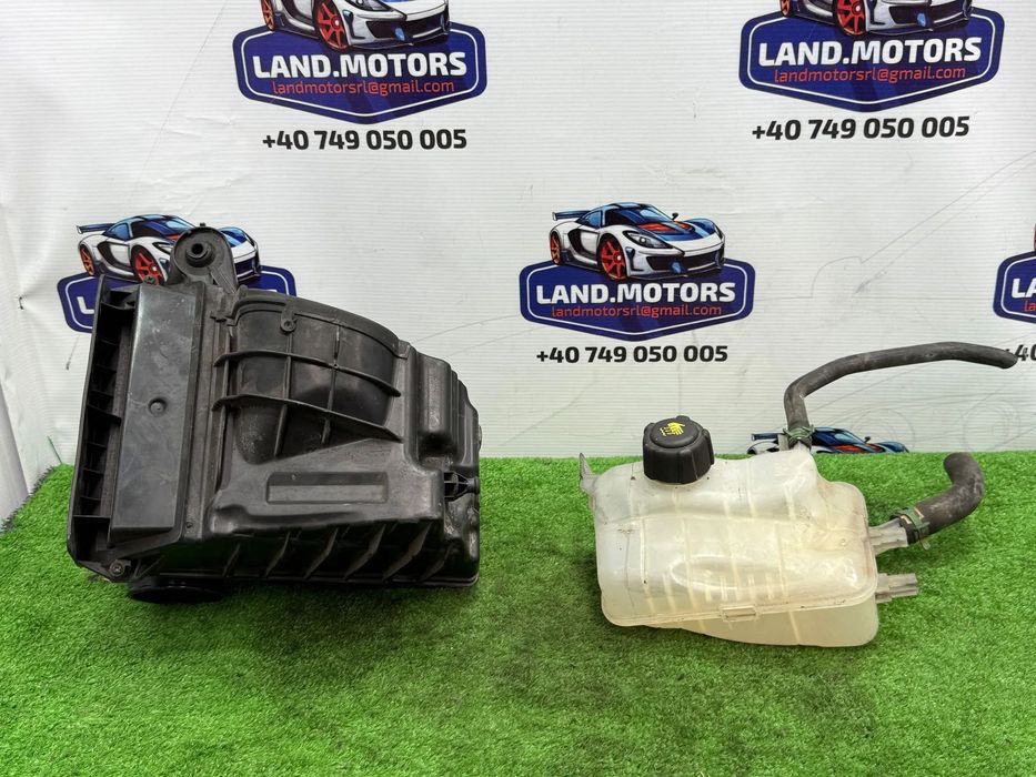 CARCASA FILTRU AER + VAS EXPANSIUNE RENAULT MEGANE III B95 1.6 DIESEL 2014 COD OEM 8200947663 1032331S03 8200682558 217100005R 2008-2016
