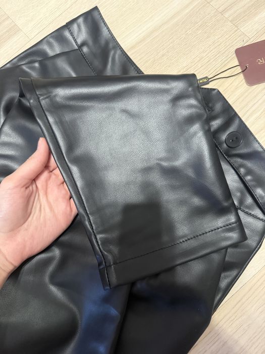 кожаные брюки женские