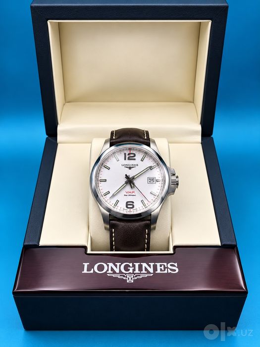 Longines Conquest V.H.P.