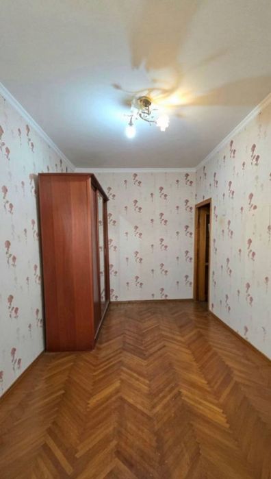 Срочно Продаётся Мирабад 3/4/9 ремонт средний без мебелья локации топ
