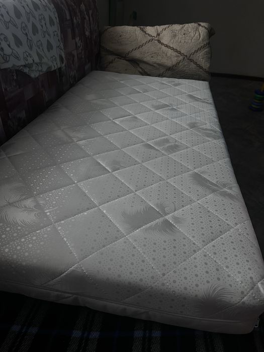 Продам детский матрасс 60*120