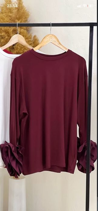 Лонгслив с красивыми рукавами