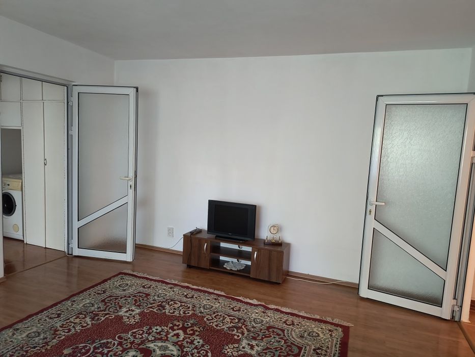 Închiriere apartament 2 camere