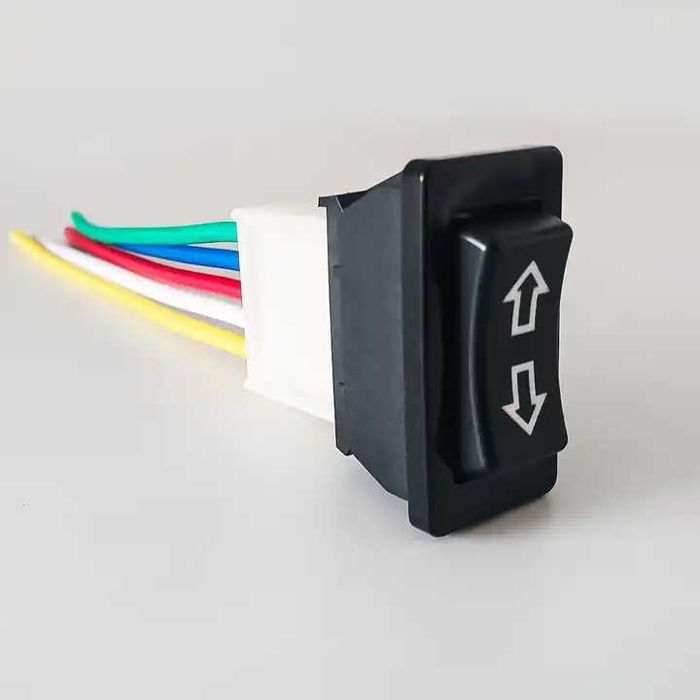 Buton comutator schimbare inversare sens polaritate inversa motor DC