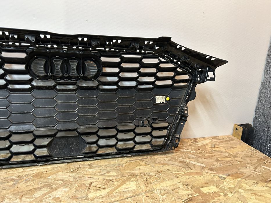 Grila Audi A3 8Y s line grila bara fata 2020-2023