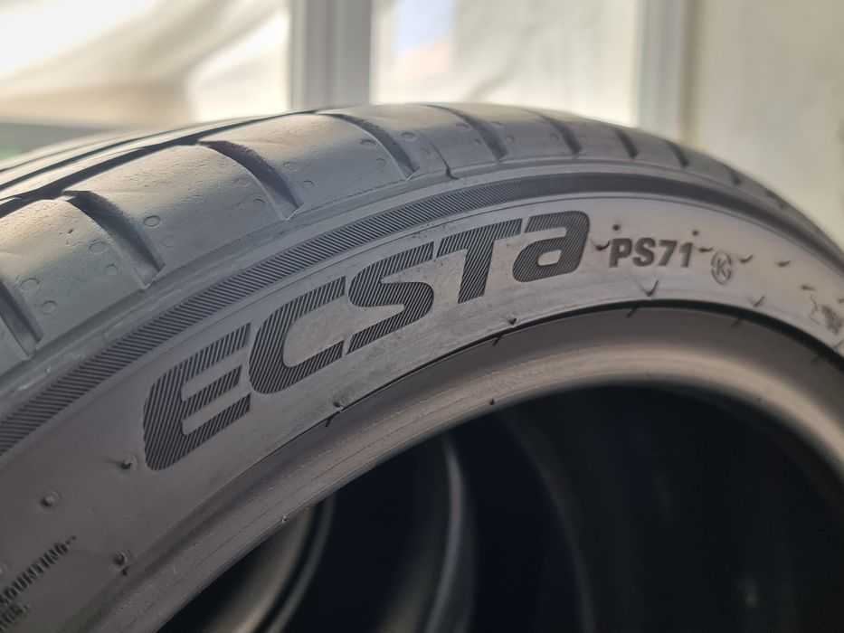 235/35/18 Kumho 4Броя: 190€ 7.2мм