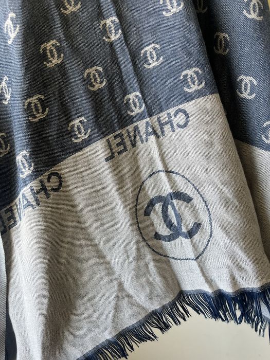 Esarfa (şal) , impecanbila