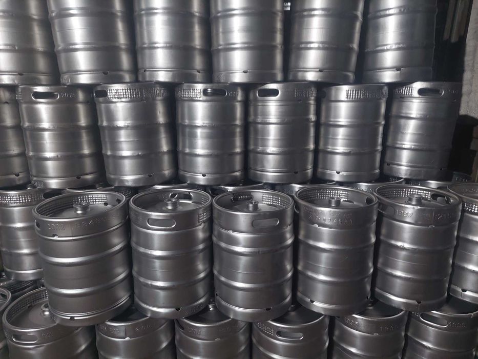 Butoaie bere inox 50l - 320 lei, cu reductie - 350 lei- negociabil