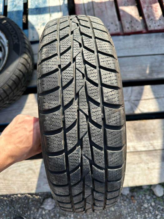 3 броя зимни гуми 155/70/13 комплект с джанти