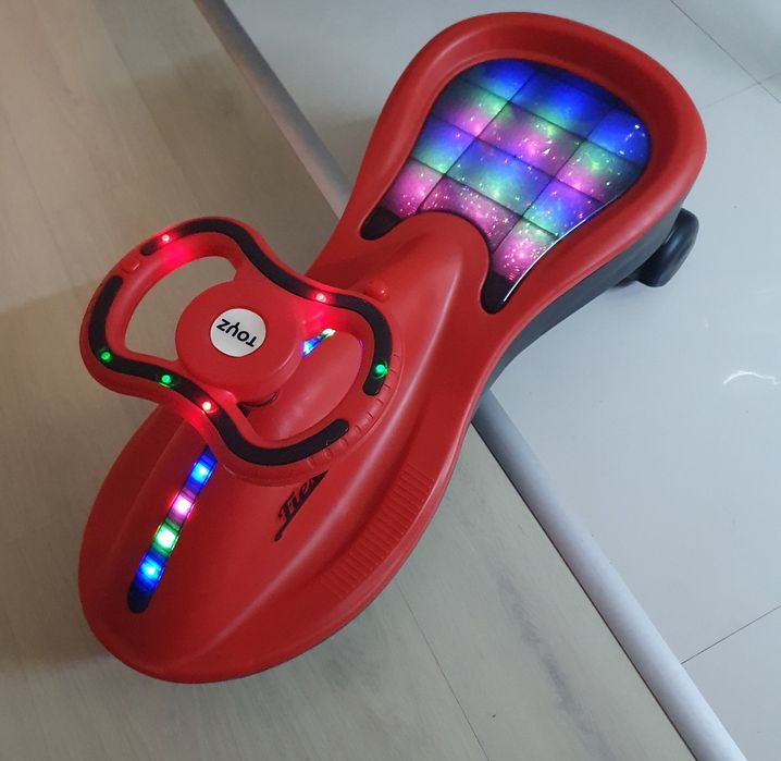 PlasmaCar copii fara pedale Toyz Fiesta Red Ride-On gravitationala