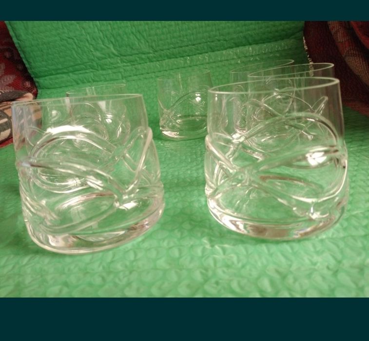 Set de pahare 6 + 1 de rezervări noi în cutie