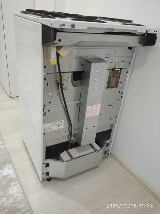 Газовая плита Darina.