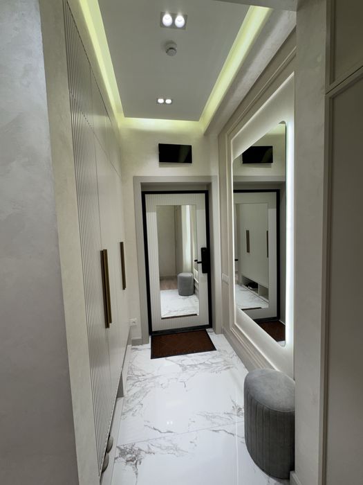 Сдается новая квартира  57кв/м, своя!