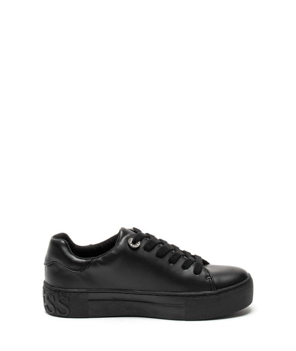 Guess, Спортни обувки