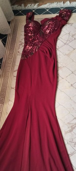 Rochii elegante la preț purta două ore