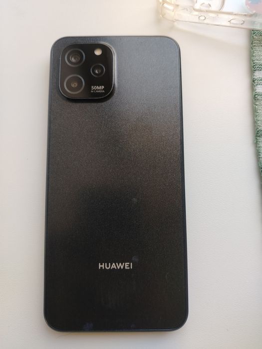 Продам хуавей nova y61