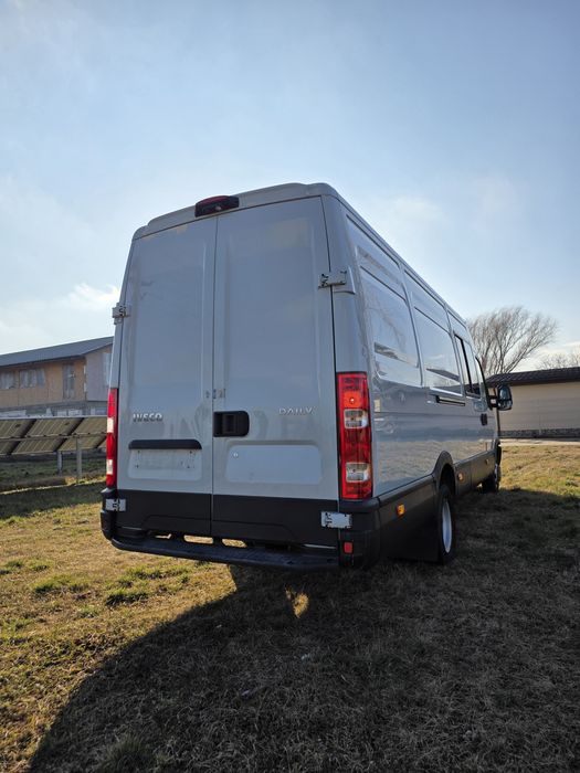Iveco Daily 35c17 *6 locuri*/duba